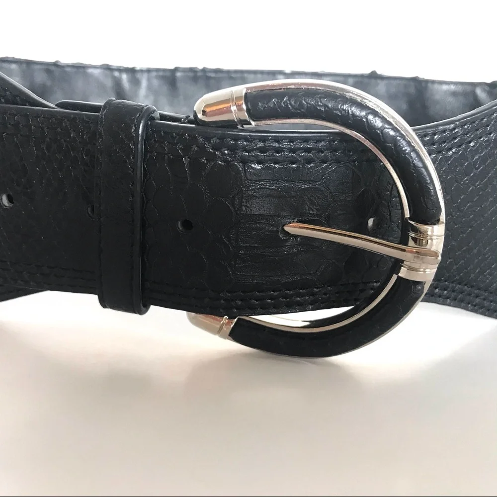 🖤Angie Leather Lace Black Wide Belt (Lg) 🖤